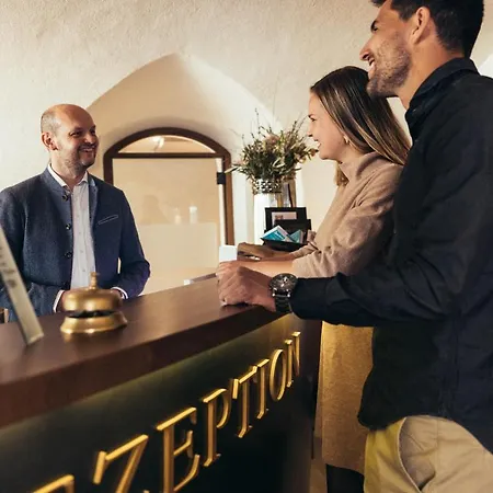 Genusshotel Goldene Rose 3* Silandro