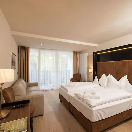 Genusshotel Goldene Rose فندق