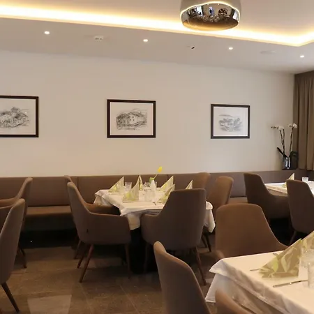 فندق Genusshotel Goldene Rose سيلاندرو
